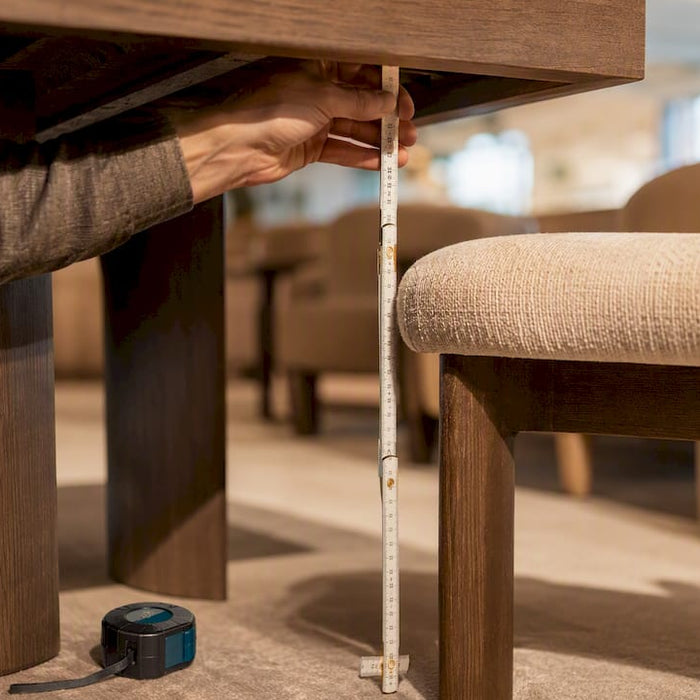 Measuring clearance between table and chair