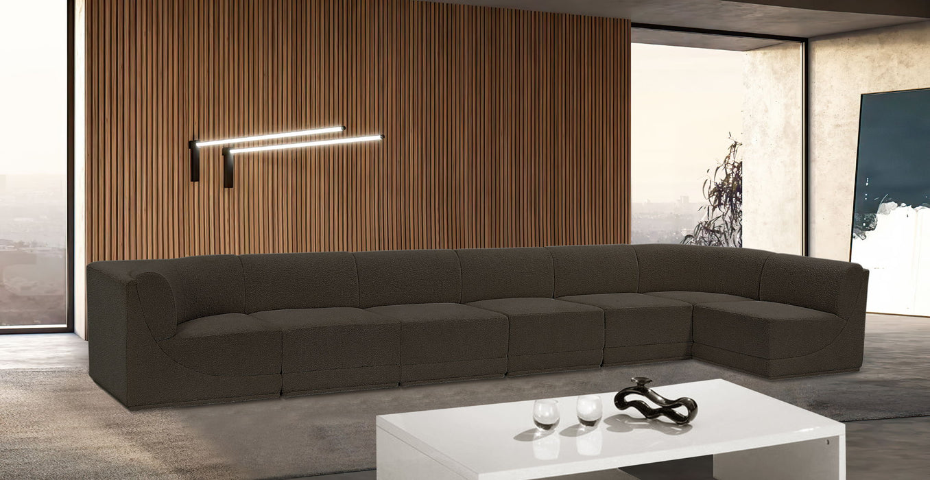 Ollie - 7 Piece Modular Sectional