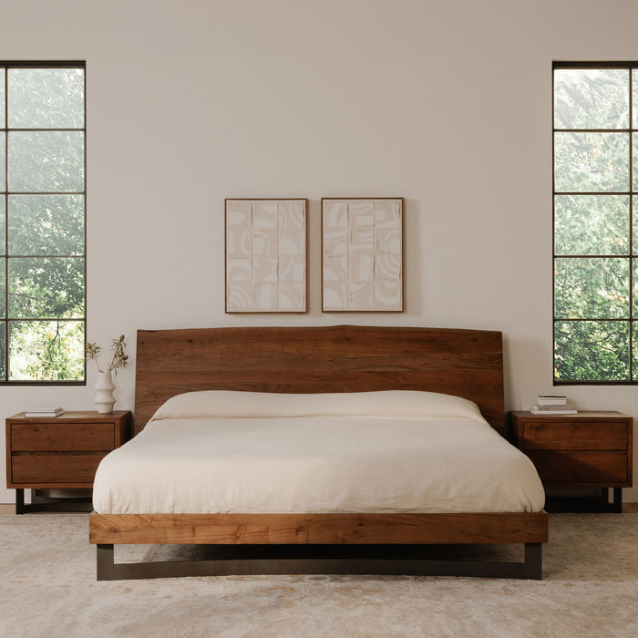 Bent - Queen Size Bed - Smoked