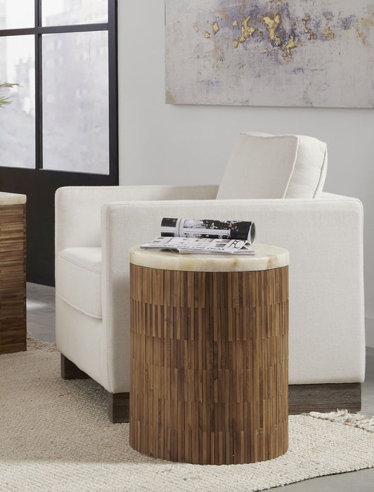 One Wd Tl Onx Rd End Tbl - T/O