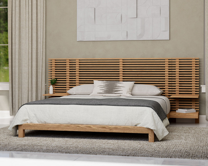 Tanner Sprd CKing Bed - Flaxen