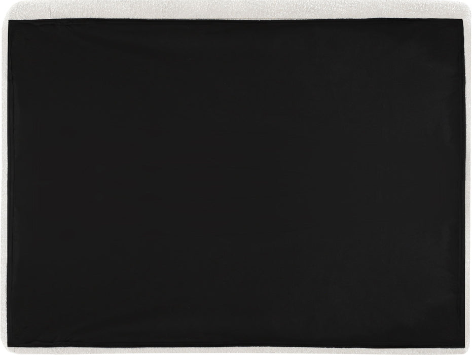 Rigby - Bed With Black Base