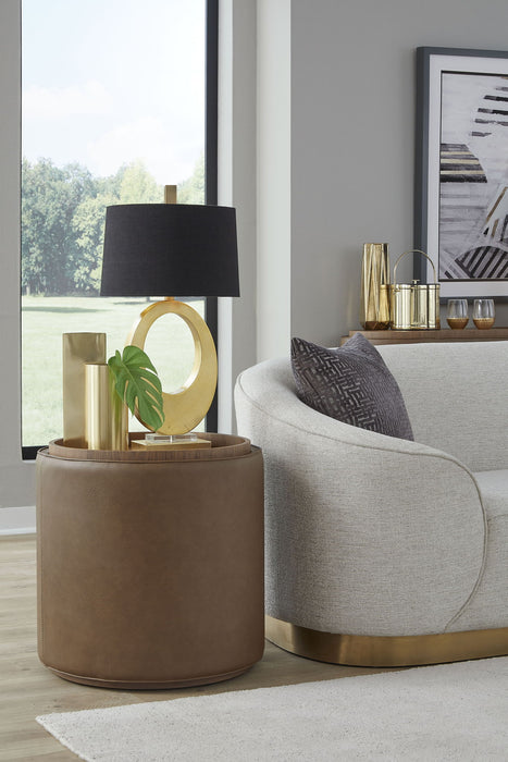 Yeal Stg End Tbl - Bckeye/Shra