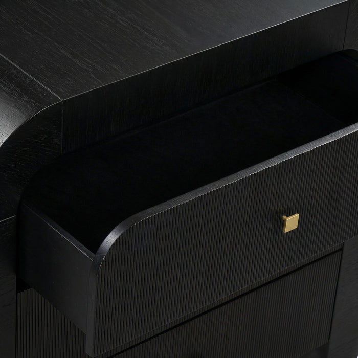 Hump - Bedside Chest