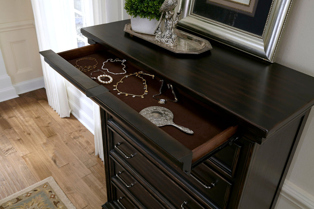 Caldwell - 6 Drawer Chest - Smoked Molasses