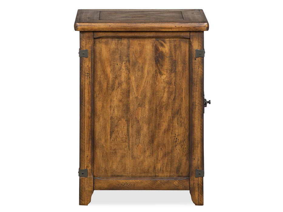 Chesterfield - Chairside End Table - Farmhouse Timber