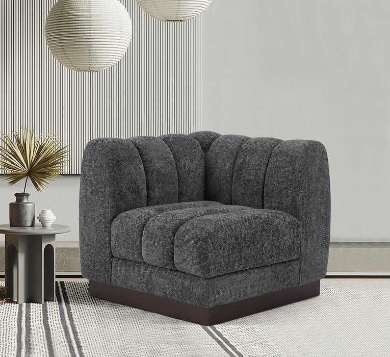 Quinn - Corner Chair