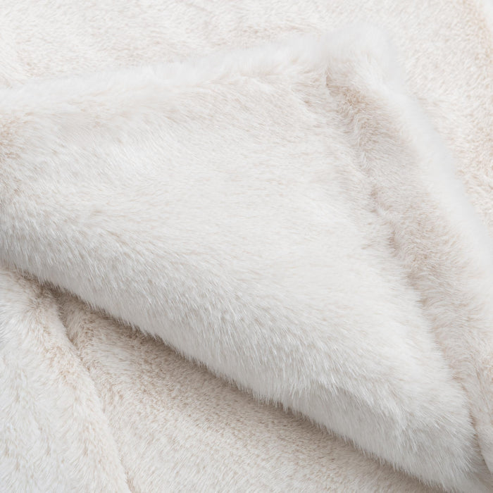 Throws - 50" x 70" TC Taiga Faux Fur Throw - Ivory