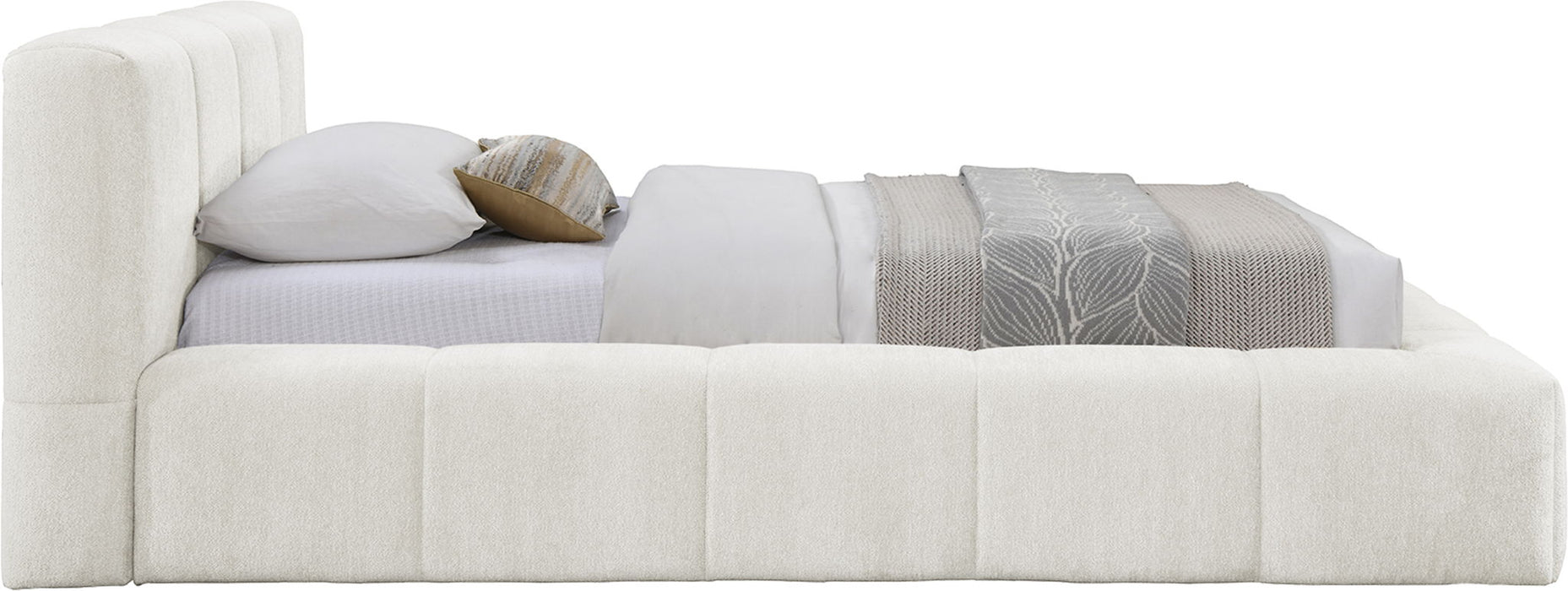 Carlin - Bed