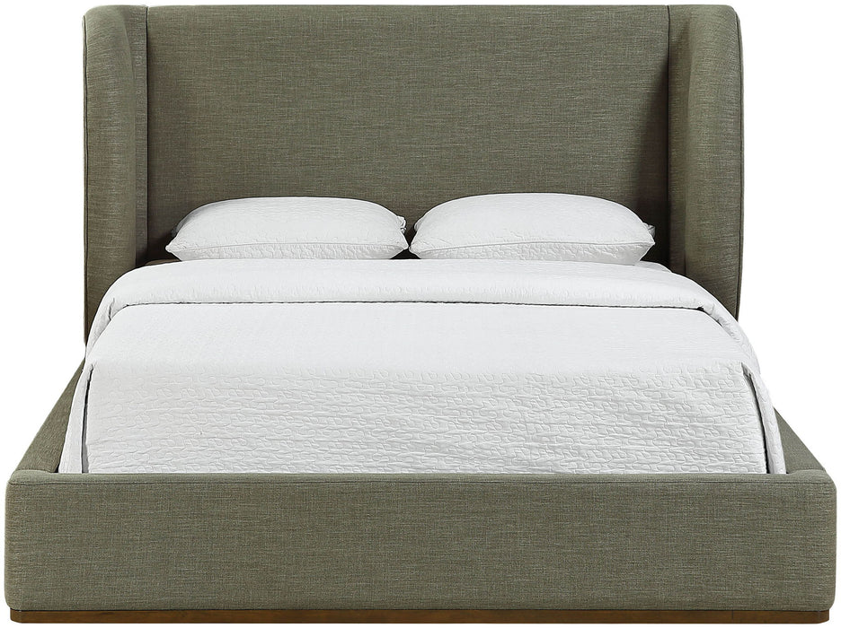 Aurin - Upholstered Bed