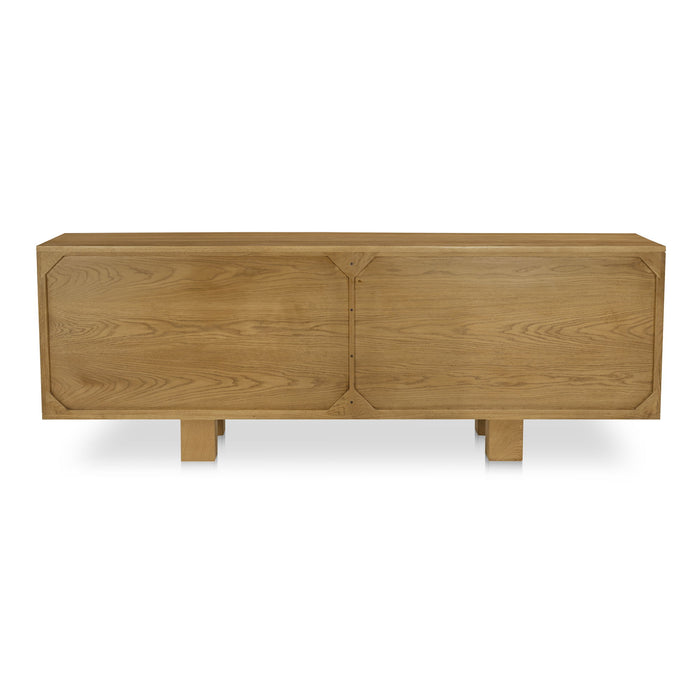 Henley - 8 Drawer Dresser - Brown