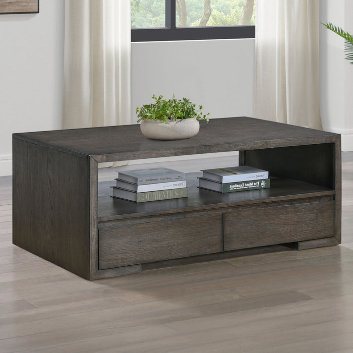 Evan - Table