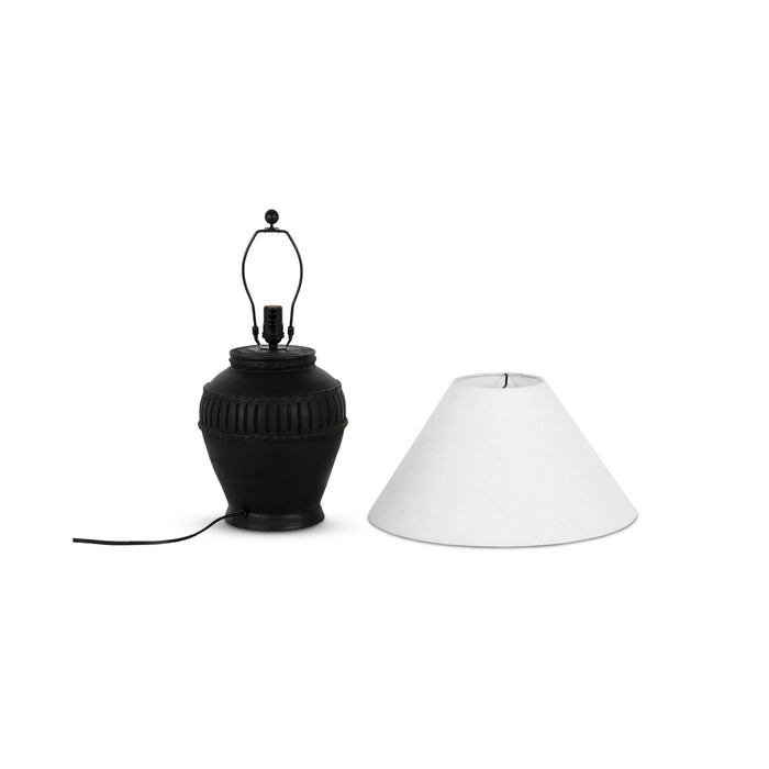 Madeira - Table Lamp - Black / White